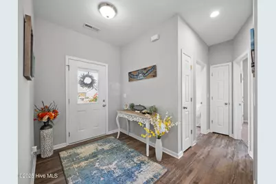 512 Hazelwood Drive, Holly Ridge, NC 28445 - Photo 2