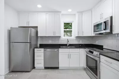 2113 Princess Place Drive, Wilmington, NC 28405 - Photo 4