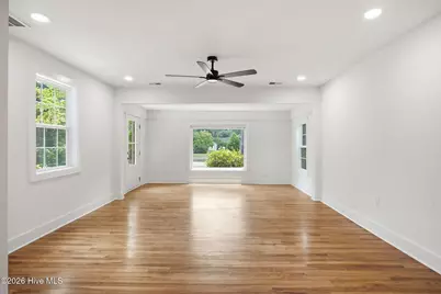 2113 Princess Place Drive, Wilmington, NC 28405 - Photo 8