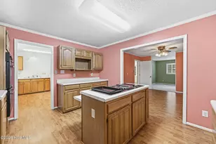 107 Arthur Ct, Jacksonville, NC 28546 - Photo 32
