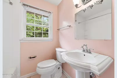 107 Arthur Court, Jacksonville, NC 28546 - Photo 46