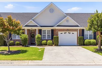5006 Carleton Drive #Unit 109, Wilmington, NC 28403 - Photo 1