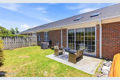 5006 Carleton Drive #Unit 109, Wilmington, NC 28403 - Photo 16