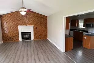 136 Annie Rd, Richlands, NC 28574 - Photo 2