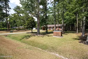 182 Crabapple Ln, Lake Waccamaw, NC 28450 - Photo 6