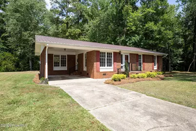 182 Crabapple Lane, Lake Waccamaw, NC 28450 - Photo 1