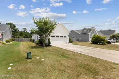 318 Long Pond Drive, Sneads Ferry, NC 28460 - Photo 2