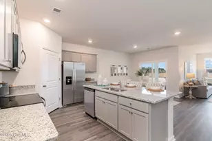963 Stanbury Blf Rd SW, Supply, NC 28462 - Photo 4