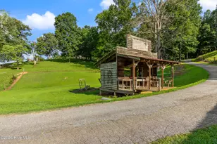 102 Cross Creek Ln, Warne, NC 28909 - Photo 94