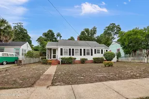 610 Ivey Cir, Wilmington, NC 28401 - Photo 1
