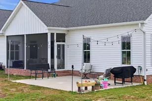 2701 Sis Mills Rd, Grimesland, NC 27837 - Photo 10