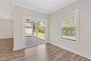 230 Umbrella Palm Dr, Hampstead, NC 28443 - Photo 8
