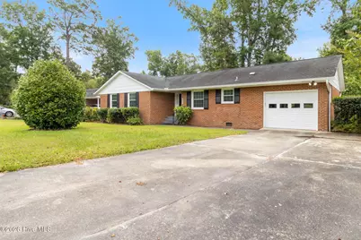 614 Wedgewood Road, Whiteville, NC 28472 - Photo 1