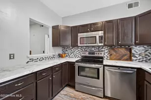 719 Bragg Dr, Wilmington, NC 28412 - Photo 6