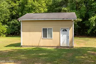 2922 Birdsong Cir, Grimesland, NC 27837 - Photo 40