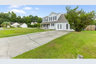687 Windsor Drive SE, Leland, NC 28451 - Photo 2