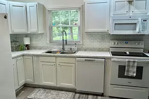 1502 N Hills Ct, New Bern, NC 28562 - Photo 1