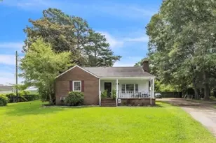 1502 N Hills Ct, New Bern, NC 28562 - Photo 1