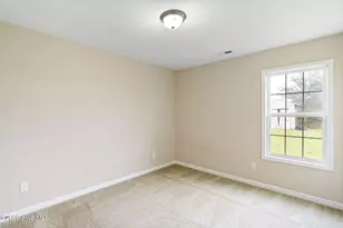 115 Cavalier Dr, Jacksonville, NC 28546 - Photo 34