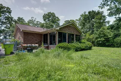 1412 Oxford Lane, New Bern, NC 28562 - Photo 10