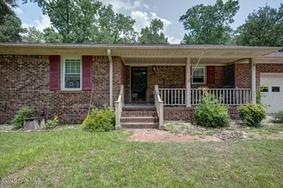 1412 Oxford Lane, New Bern, NC 28562 - Photo 2
