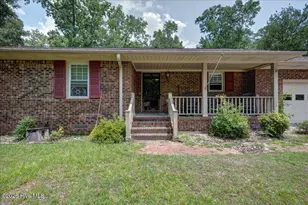 1412 Oxford Ln, New Bern, NC 28562 - Photo 2