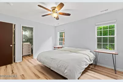 201 Grismill Court, Jacksonville, NC 28540 - Photo 18