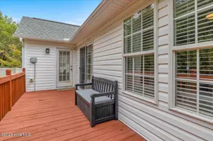 221 NE 60th St, Oak Island, NC 28465 - Photo 46