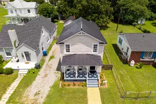123 E Gale St, Edenton, NC 27932 - Photo 2