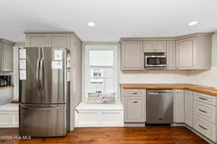 123 E Gale St, Edenton, NC 27932 - Photo 12