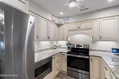 1916 Inlet Village Circle SW #Unit 7a, Ocean Isle Beach, NC 28469 - Photo 22