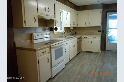 751 New Life Church Road, Tabor City, NC 28463 - Photo 8