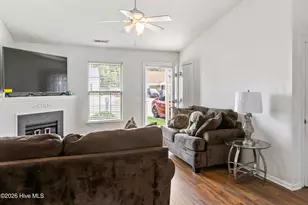 1109 Masters Ln, Greenville, NC 27834 - Photo 6