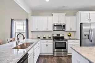 7345 Springwater Dr, Wilmington, NC 28411 - Photo 8