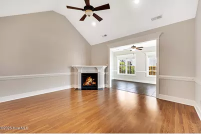 2400 Dovedale Court #B, Greenville, NC 27834 - Photo 4