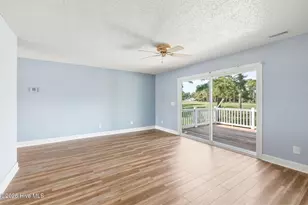 1011 Pelican Dr, New Bern, NC 28560 - Photo 20
