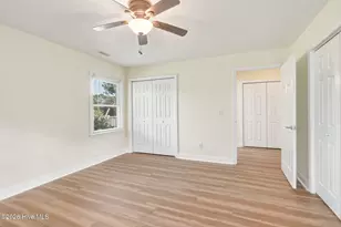 1011 Pelican Dr, New Bern, NC 28560 - Photo 16