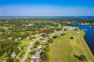 1011 Pelican Dr, New Bern, NC 28560 - Photo 42