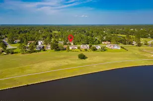 1011 Pelican Dr, New Bern, NC 28560 - Photo 44