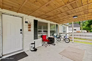 126 Elizabeth Dr E, Hubert, NC 28539 - Photo 4