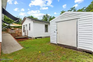 126 Elizabeth Dr E, Hubert, NC 28539 - Photo 38