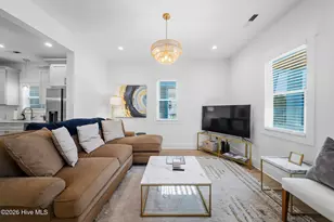 110 S 11th St, Wilmington, NC 28401 - Photo 6