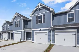 66 W Pioneer Wy, Hampstead, NC 28443 - Photo 2