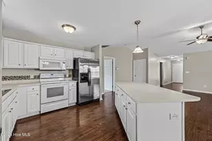104 Ashcroft Dr, Jacksonville, NC 28546 - Photo 16