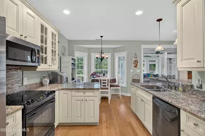 3060 Purple Finch Lane SW, Supply, NC 28462 - Photo 14