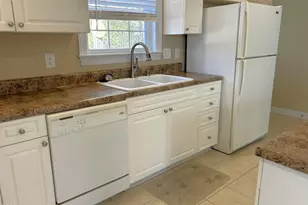 115 NW 20th St, Oak Island, NC 28465 - Photo 4