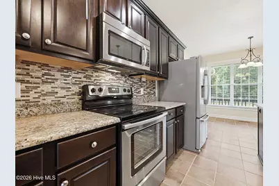 102 Thornberry Place, Jacksonville, NC 28540 - Photo 12