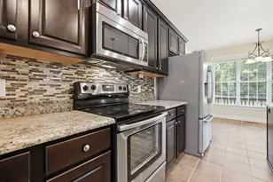 102 Thornberry Pl, Jacksonville, NC 28540 - Photo 12