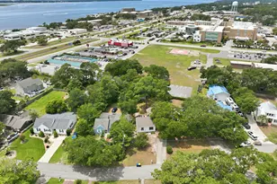 109 Noyes Ave, Morehead City, NC 28557 - Photo 42