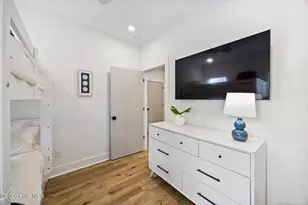 506 Canal Dr, Carolina Beach, NC 28428 - Photo 18